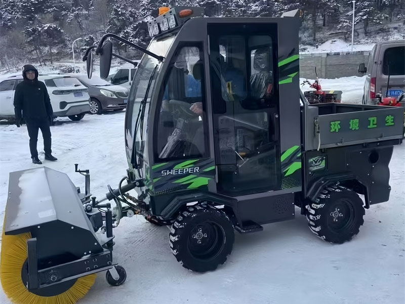 電（diàn）動掃雪車